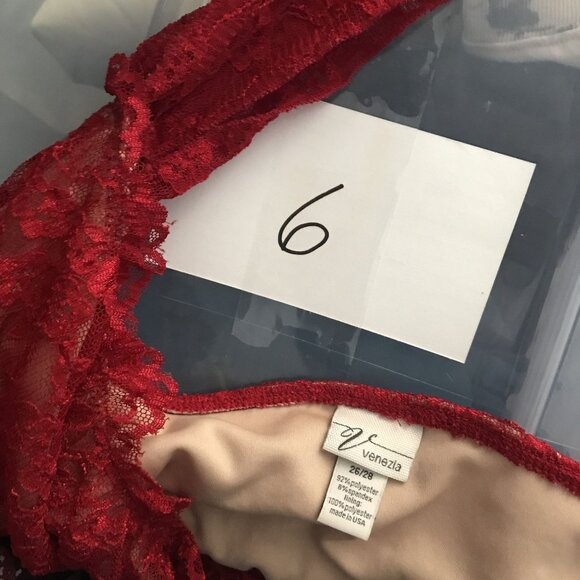 Y2K Red Stretchy Lace Sleeveless Camisole Women's Plus Size 26/28 - Picture 7 of 7